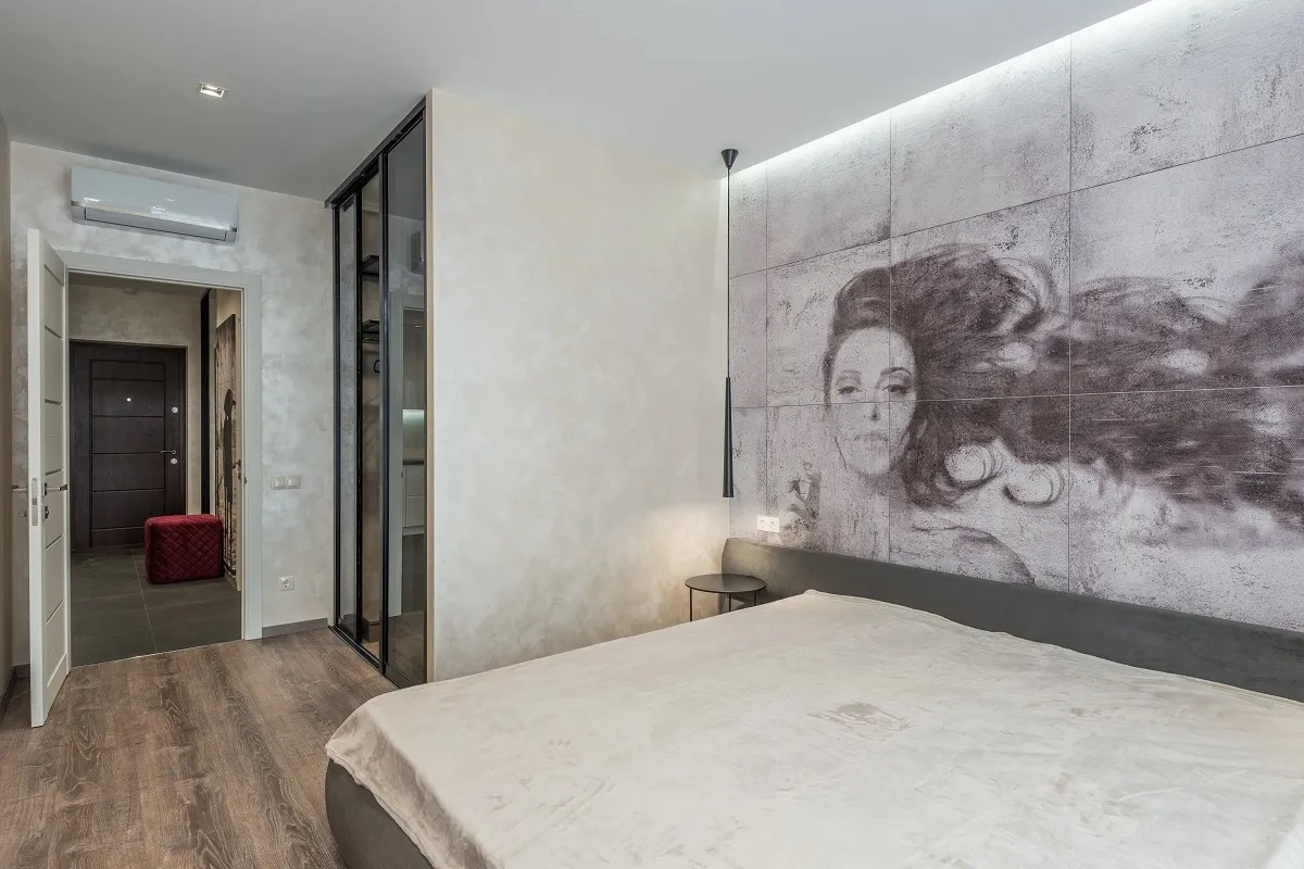 Роникон: Встроенный шкаф ЛДСП Чёрный Зеркало Бронза арт 18719, фото 1