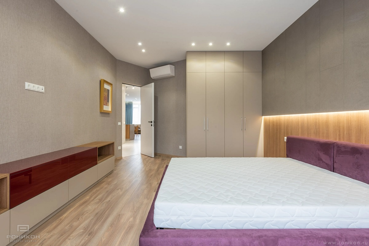 Роникон: Комплект в спальню ЛДСП Серый камень Дуб Гладстоун песочный арт 18701, фото 4