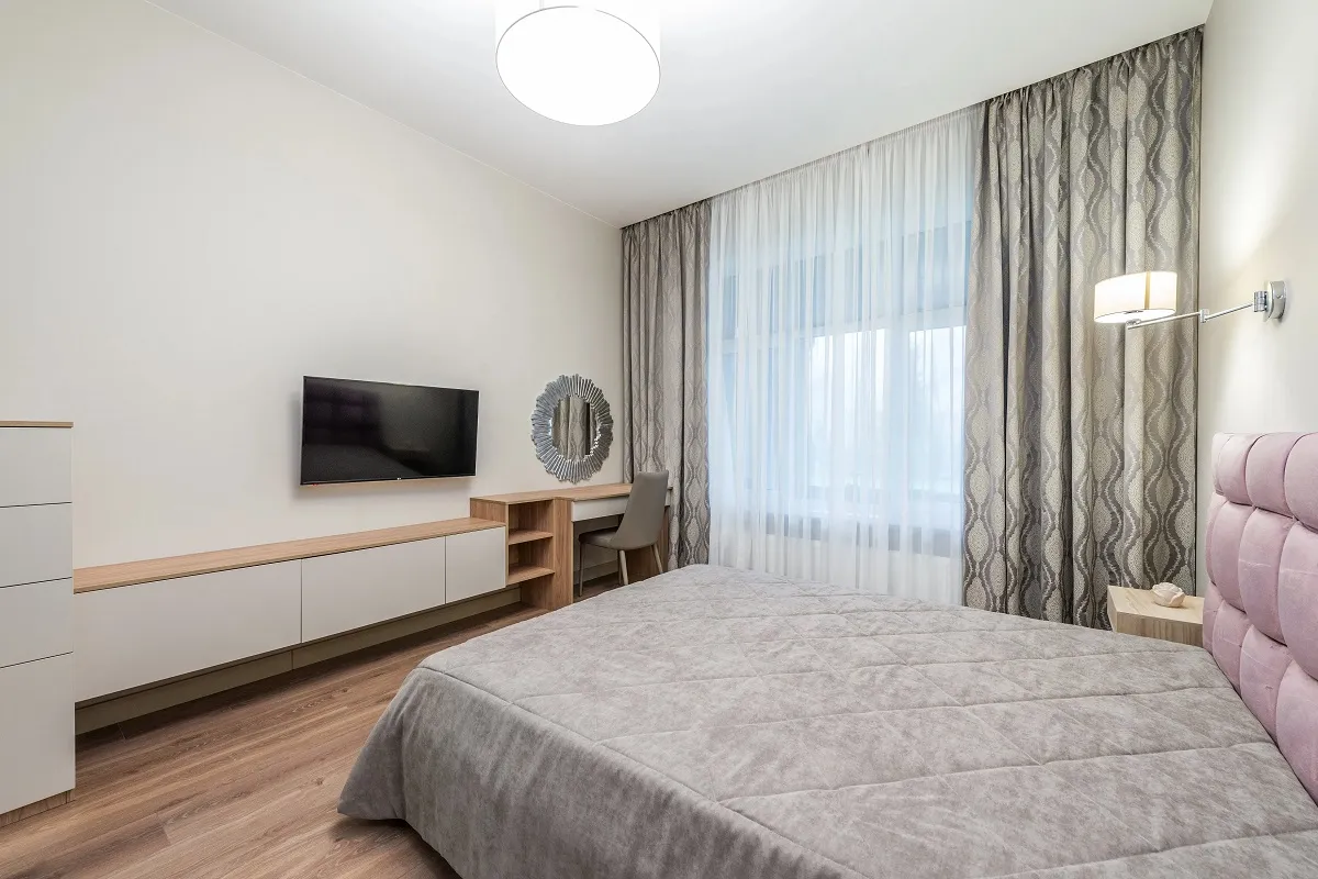 Роникон: Стенка ЛДСП Вишня Верона белый базовый арт 18704, фото 1